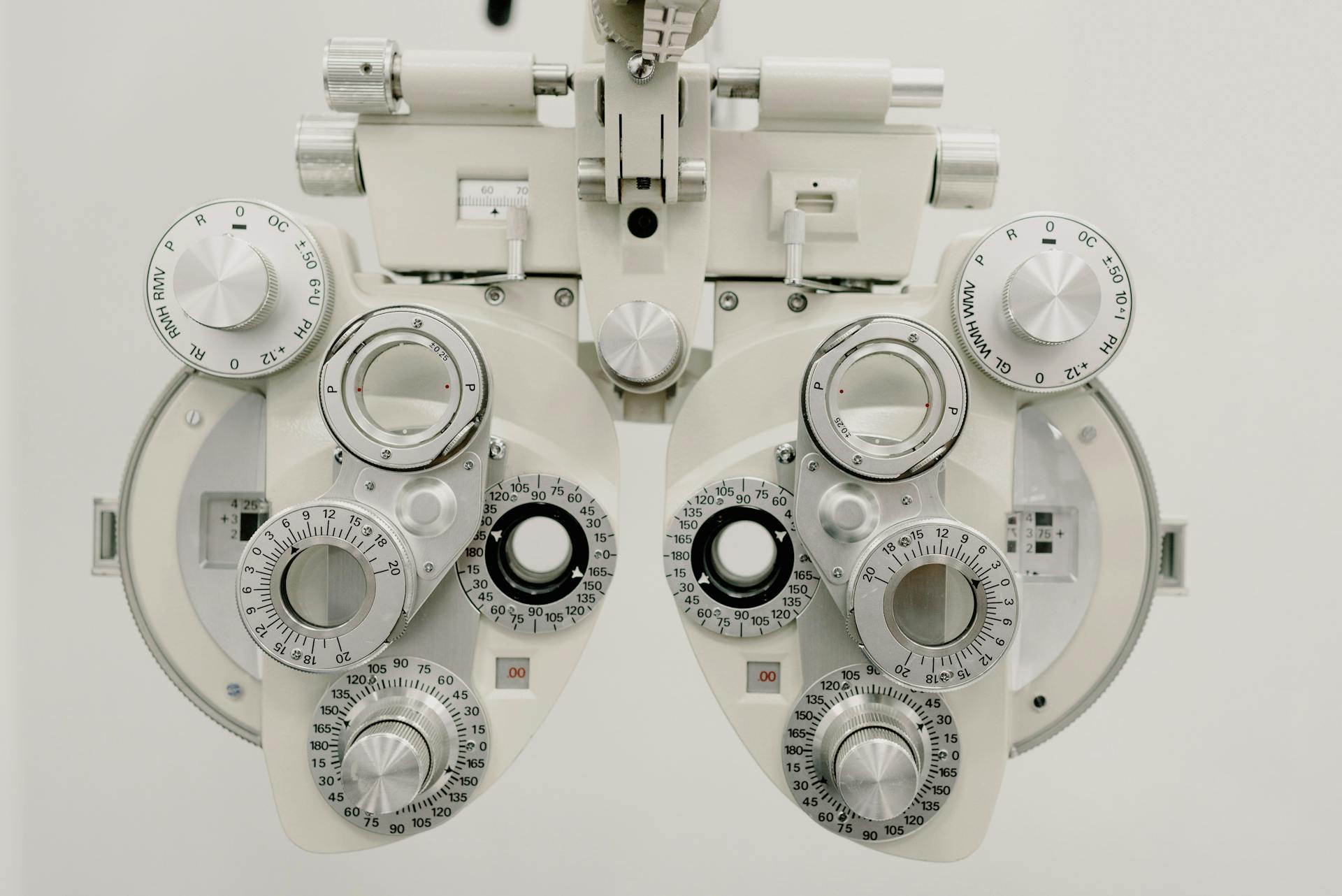 What Is Actually Included in a Comprehensive Eye Exam in St. George?